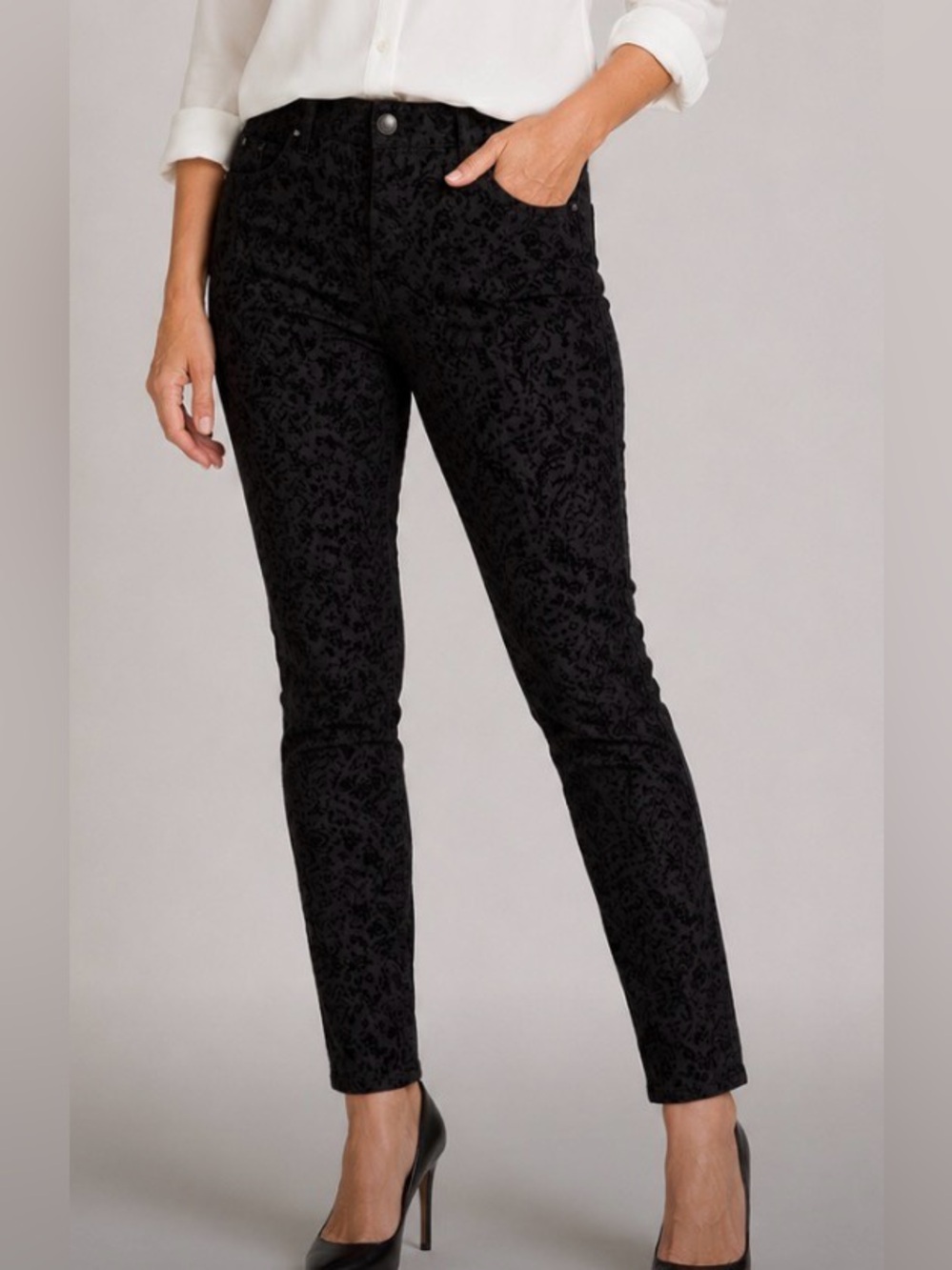 Luisa Cerano Black Floral-Textured Skinny Pants